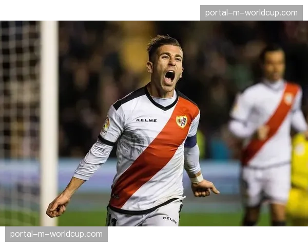 分析:针对北美时区,西甲调整下午场比赛时间的商业考量与球迷反馈