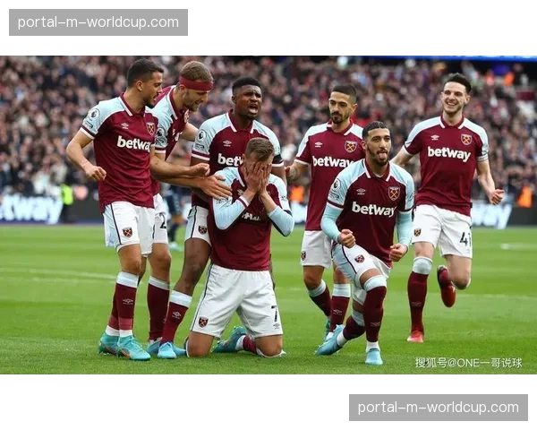 专题:2026年3月,英超中下游球队流行三中卫体系的背后逻辑