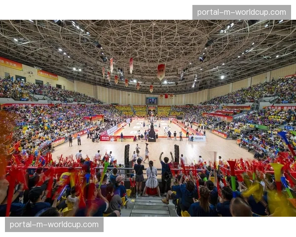 三维发力把赛事-流量-变经济-增量-：省超联赛点燃体育产业新热潮